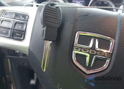 2011 Dodge Durango Crew z USA, uszkodzony, nr VIN 1D4SD4GT1BC648309